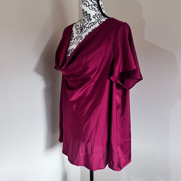 Share Torrid Satin Cowl Neck Short Flutter Sleeve Blouse - Biking Red - Size 1X - Picture 5 of 13